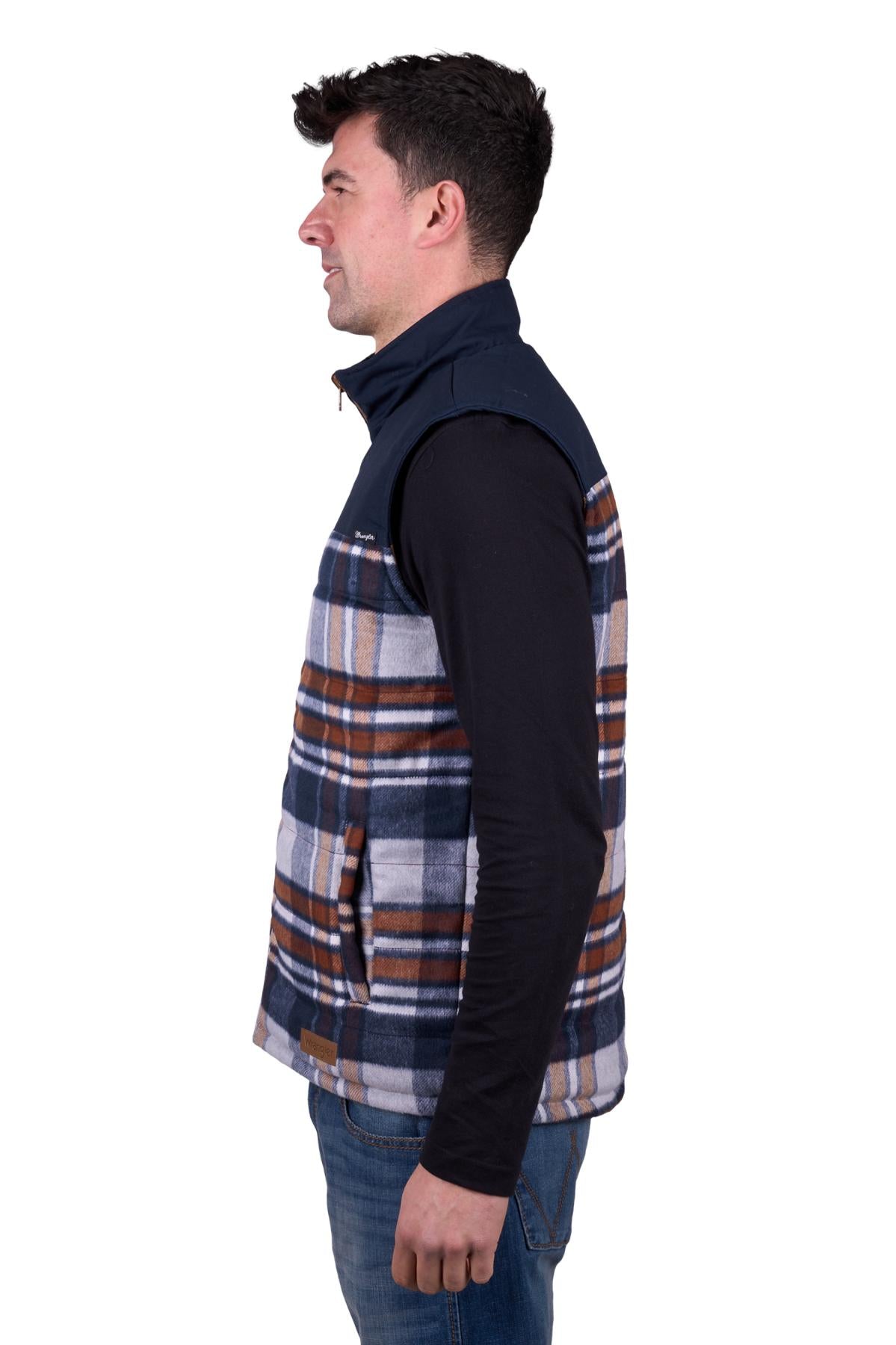 Wrangler Mens Koda Reversible Vest in Tan/Navy
