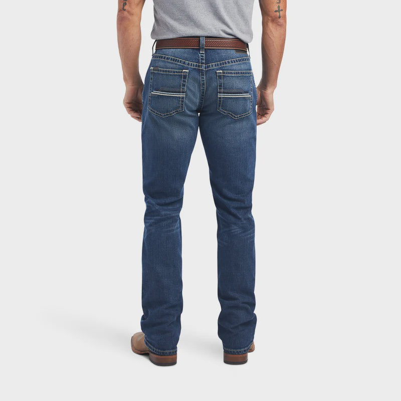AriatMnsM2TraditionalRelaxedBootCutJeans