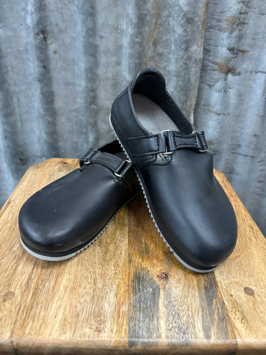 FIRESALE Birkenstock Alpro in Black. Size 36