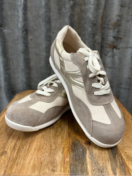 FIRESALE Birkenstock Offenburg in Beige/Gold leather and suede. Size 38