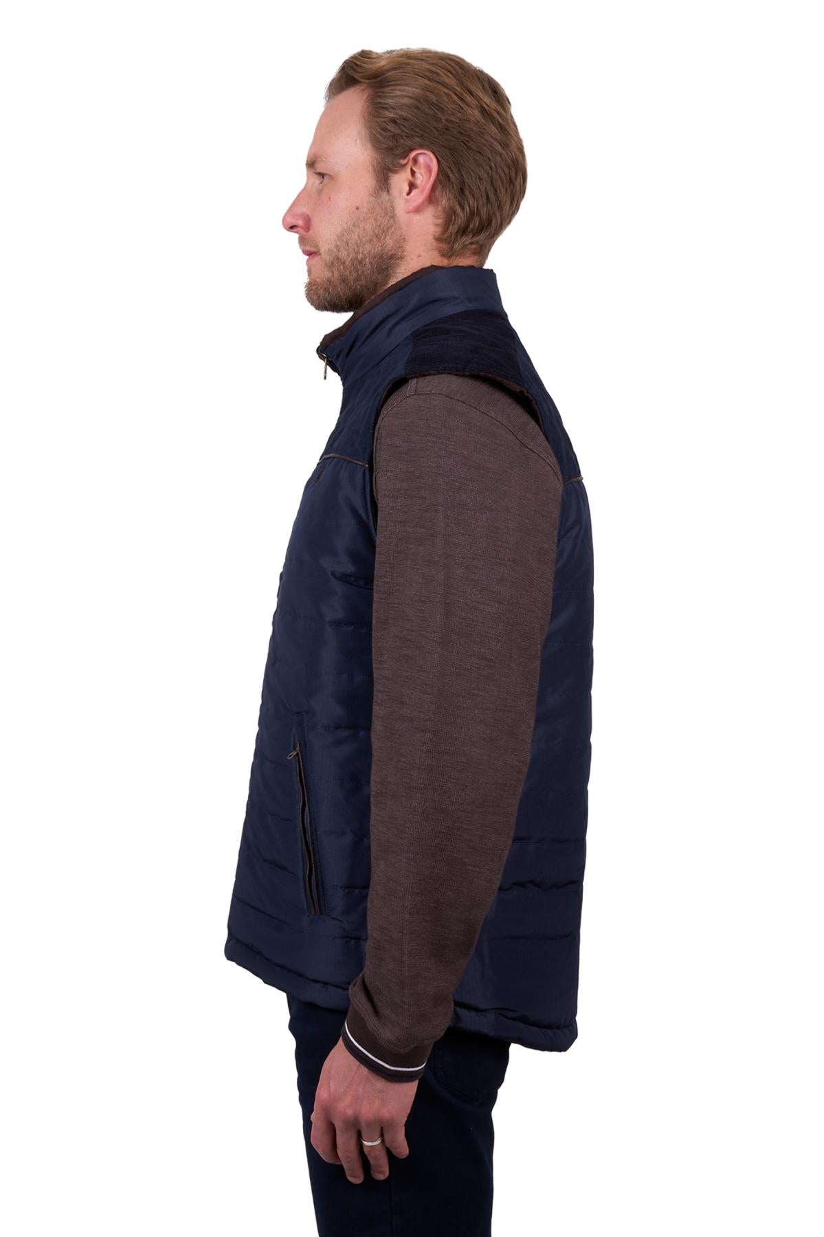 Thomas Cook Mens Nathan Reversible Vest in DarkBrown/Navy