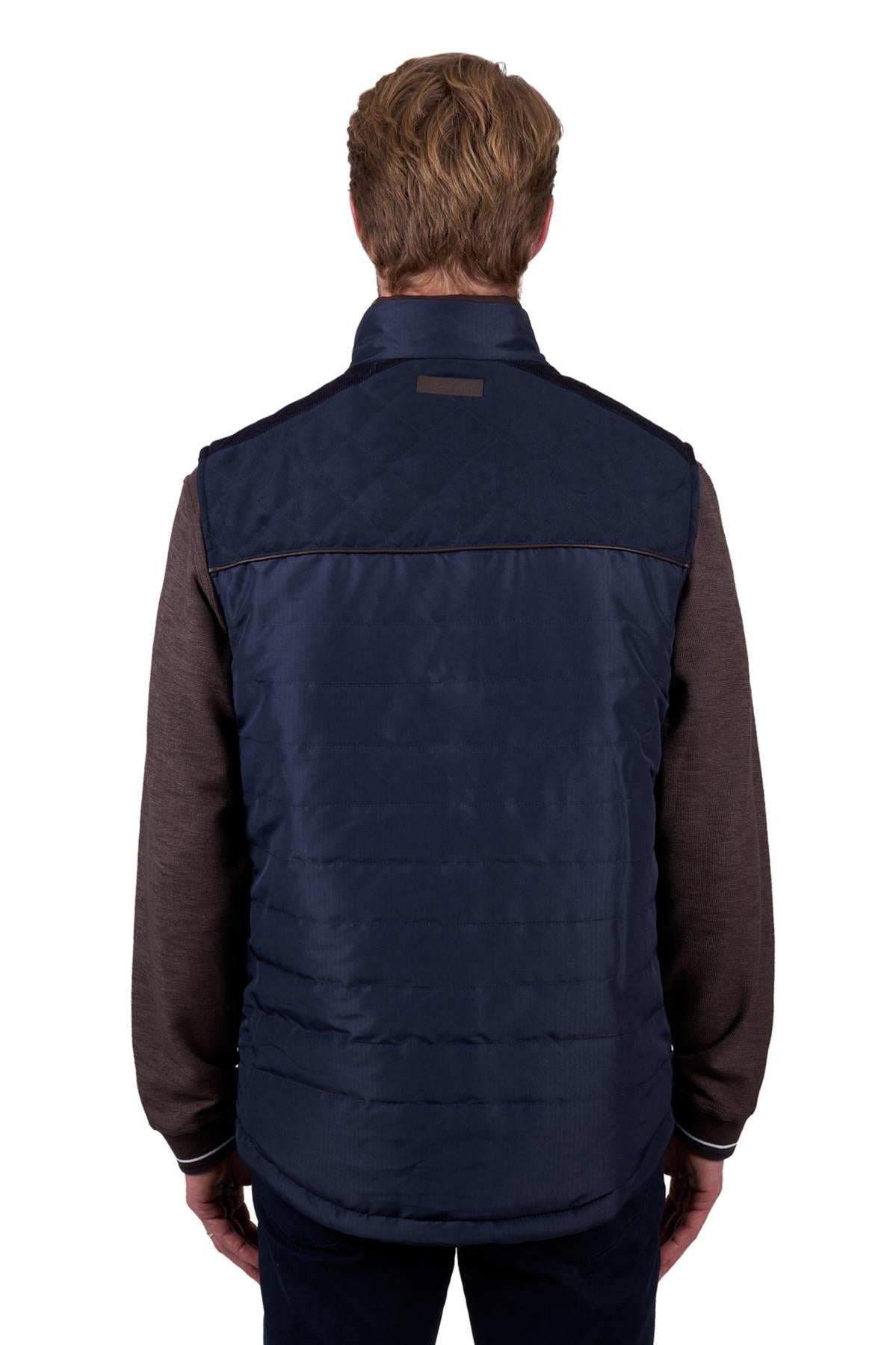 Thomas Cook Mens Nathan Reversible Vest in DarkBrown/Navy